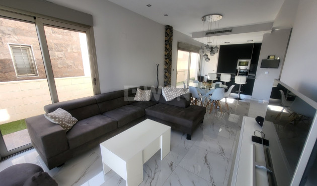 Reventa - Villa - Orihuela Costa - Costa Blanca