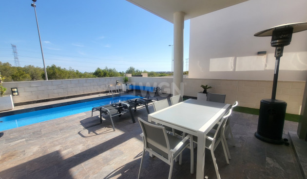 Reventa - Villa - Orihuela Costa - Costa Blanca