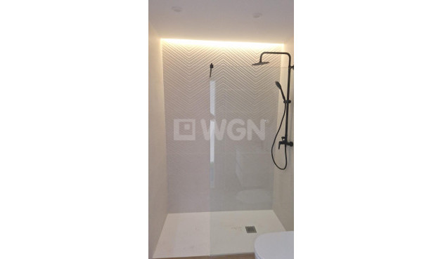 Wiederverkauf - Stadthaus - Torrevieja - aguas nuevas