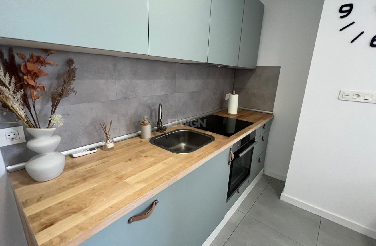 Odsprzedaż - Mieszkanie w bloku - Torrevieja - Zona Los Frutales