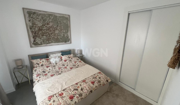 Odsprzedaż - Mieszkanie w bloku - Torrevieja - Zona Los Frutales