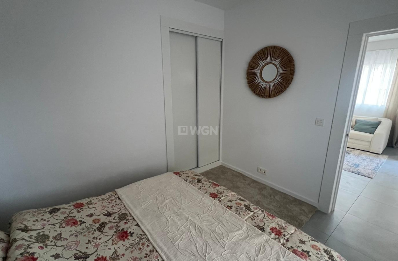 Odsprzedaż - Mieszkanie w bloku - Torrevieja - Zona Los Frutales