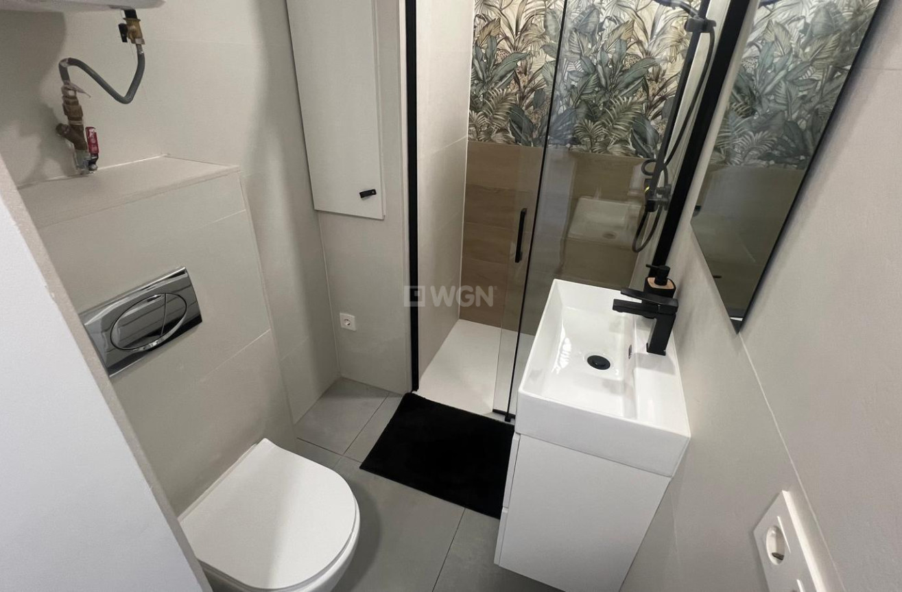 Odsprzedaż - Mieszkanie w bloku - Torrevieja - Zona Los Frutales