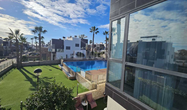 Odsprzedaż - Villa - Cabo Roig - Costa Blanca