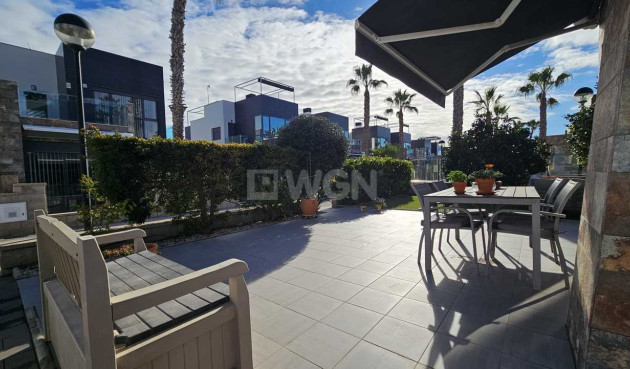 Odsprzedaż - Villa - Cabo Roig - Costa Blanca