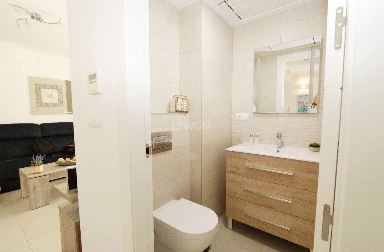 Odsprzedaż - Villa - La Nucía - Costa Blanca