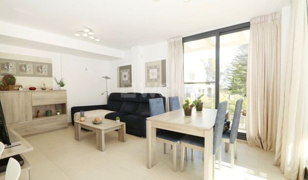 Odsprzedaż - Villa - La Nucía - Costa Blanca