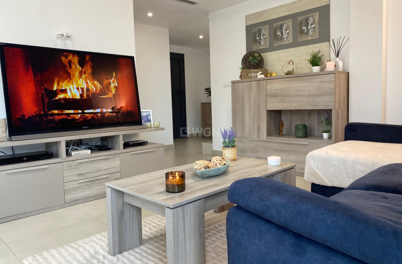 Odsprzedaż - Villa - La Nucía - Costa Blanca