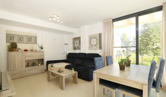 Odsprzedaż - Villa - La Nucía - Costa Blanca