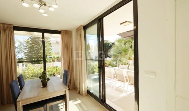 Odsprzedaż - Villa - La Nucía - Costa Blanca