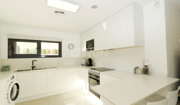 Odsprzedaż - Villa - La Nucía - Costa Blanca