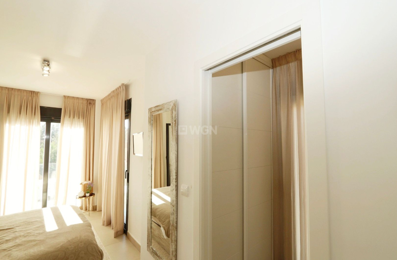 Odsprzedaż - Villa - La Nucía - Costa Blanca