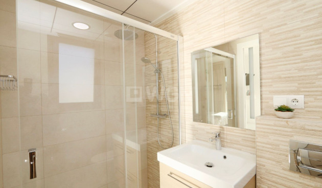 Odsprzedaż - Villa - La Nucía - Costa Blanca