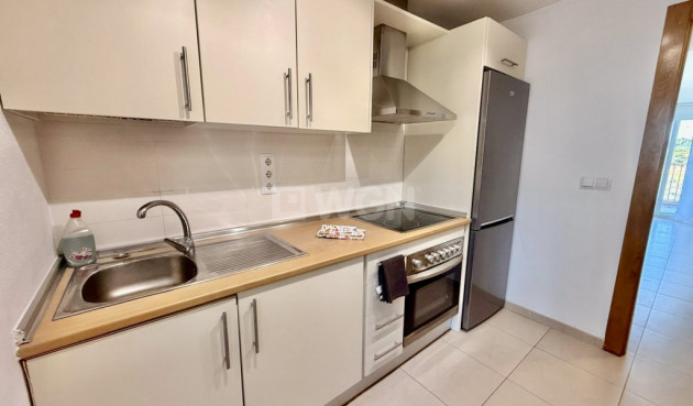 Odsprzedaż - Mieszkanie w bloku - Hacienda Riquelme Golf Resort - Inland