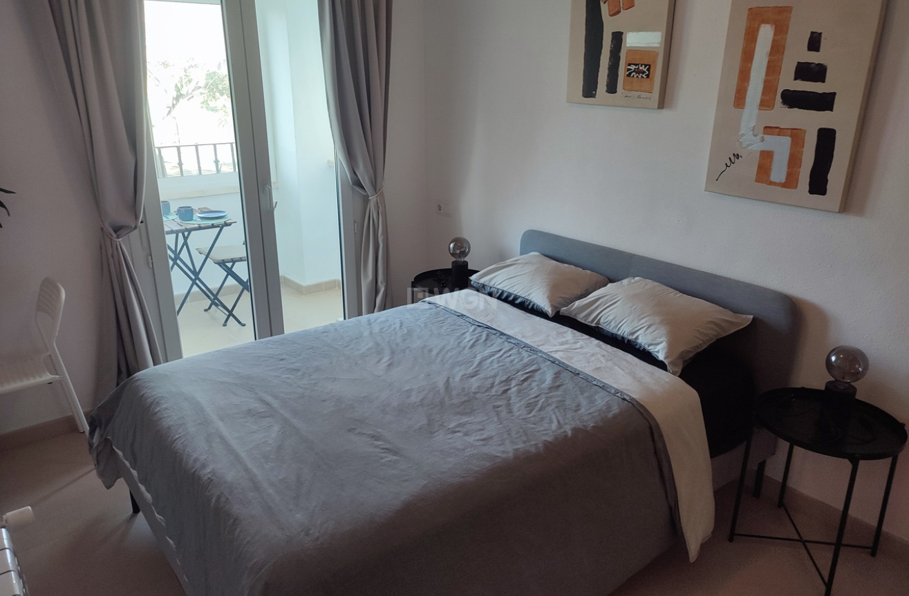 Odsprzedaż - Mieszkanie w bloku - Hacienda Riquelme Golf Resort - Inland