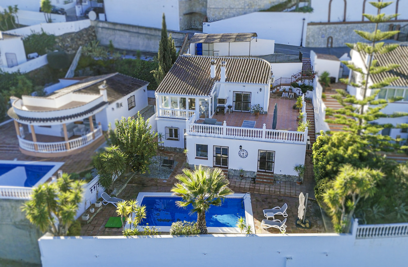 Resale - Villa - Vinuela - Inland