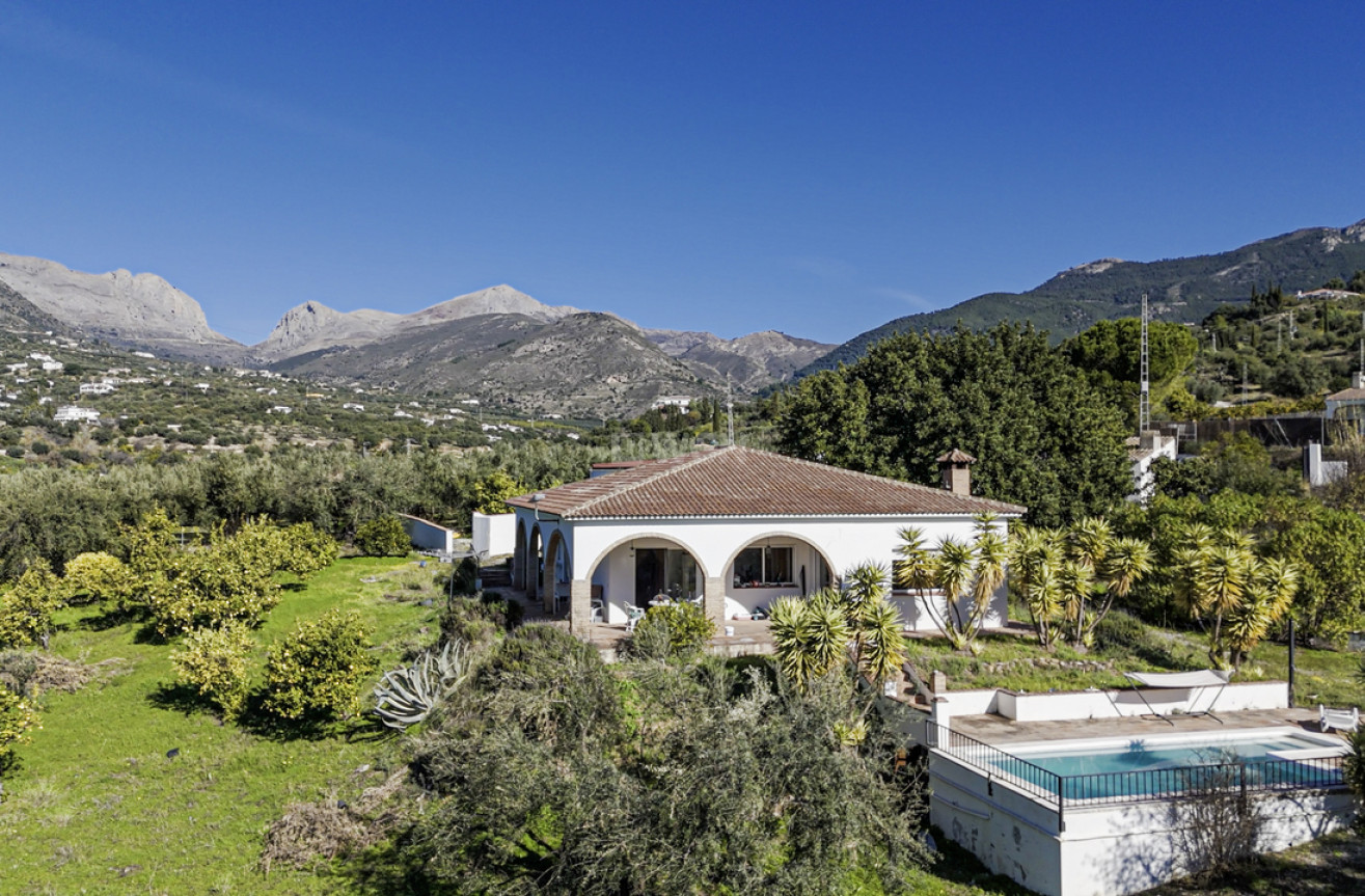 Reventa - Villa - Alcaucín - Inland