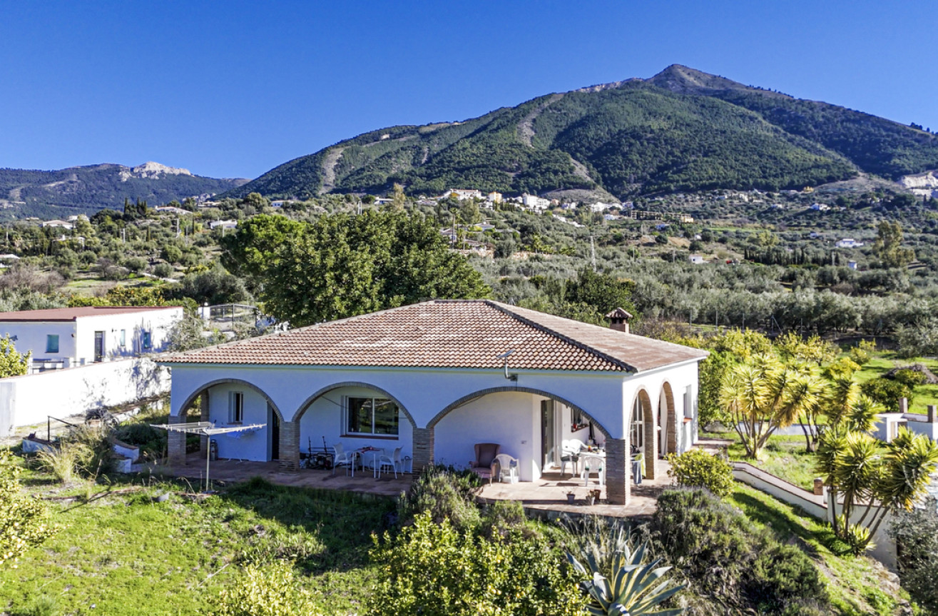 Reventa - Villa - Alcaucín - Inland