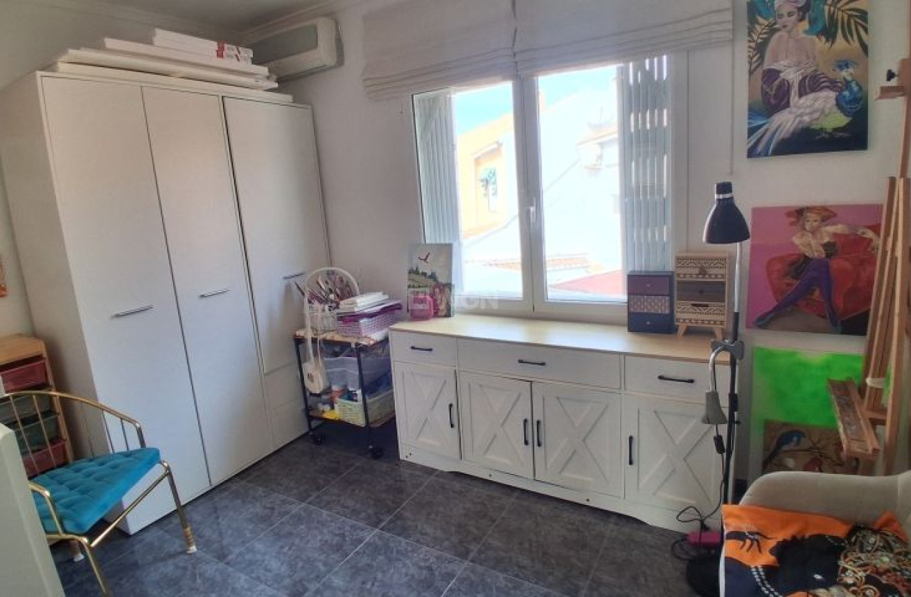 Wiederverkauf - Duplex - Torrevieja - Costa Blanca