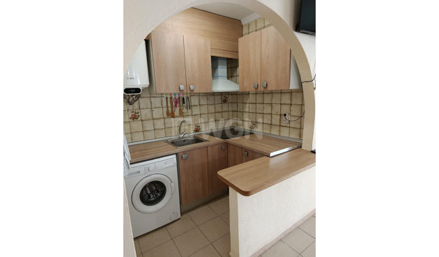 Odsprzedaż - Mieszkanie w bloku - Torrevieja - Cabo Cervera