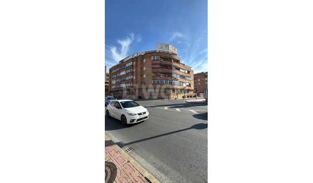Reventa - Apartamento / piso - Torrevieja