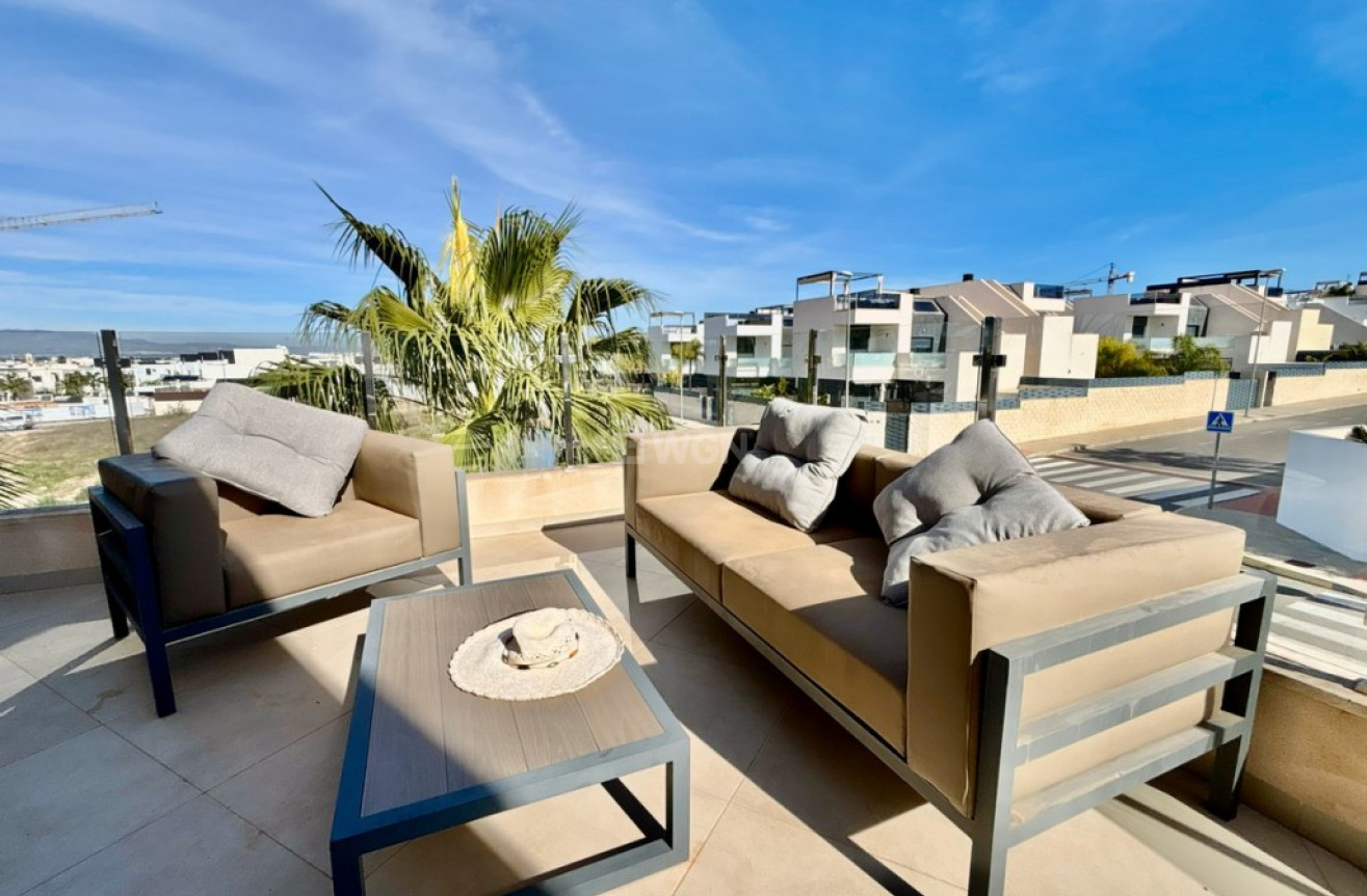 Odsprzedaż - Villa - Benijofar - Costa Blanca