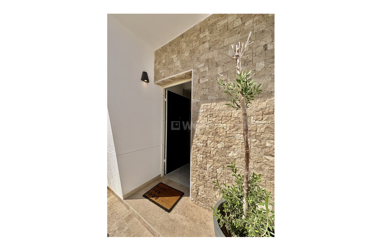 Odsprzedaż - Villa - Benijofar - Costa Blanca