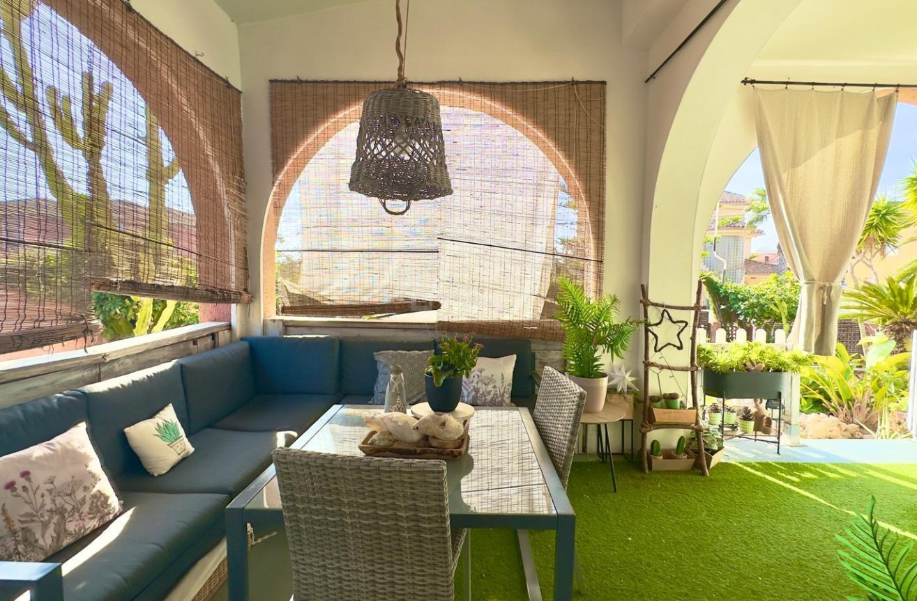 Odsprzedaż - Villa - Torrevieja - Torreblanca