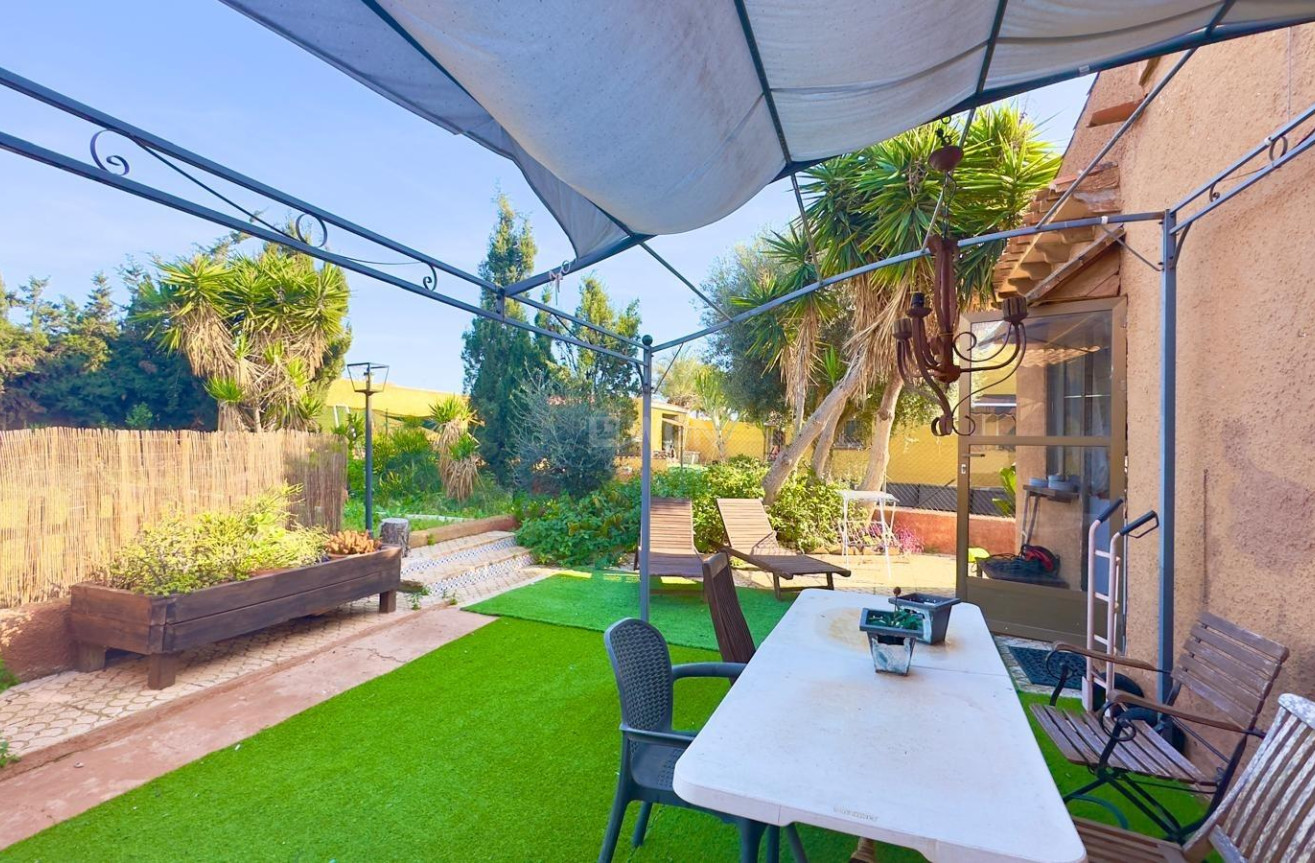 Odsprzedaż - Villa - Torrevieja - Torreblanca