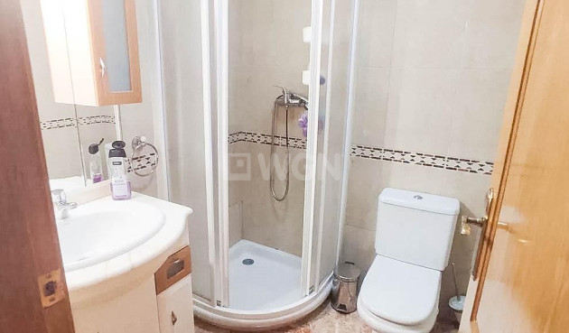 Odsprzedaż - Kamienica - Torrevieja - Los Altos