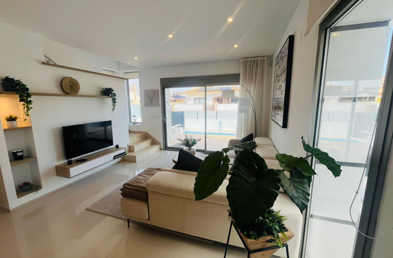 Resale - Villa - Los Alcázares - Costa Calida