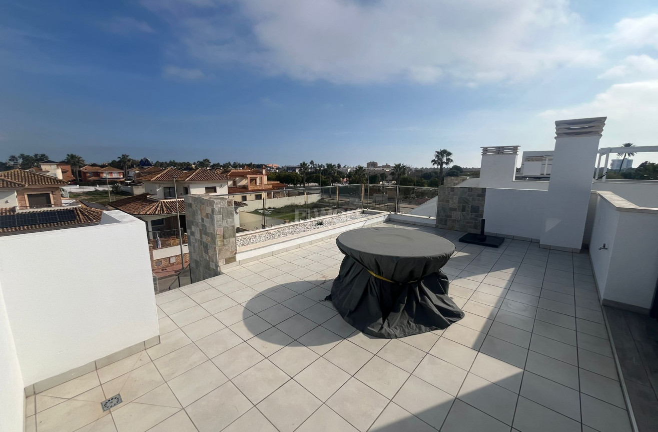 Resale - Villa - Los Alcázares - Costa Calida