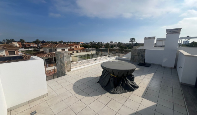 Resale - Villa - Los Alcázares - Costa Calida