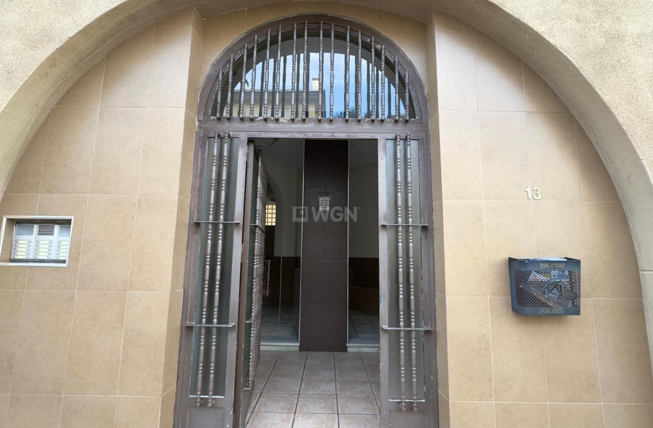 Reventa - Apartamento / piso - Torrevieja - La Veleta