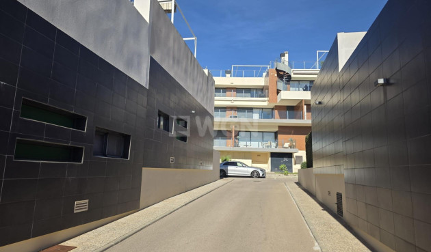 Odsprzedaż - Villa - Orihuela Costa - Villamartín