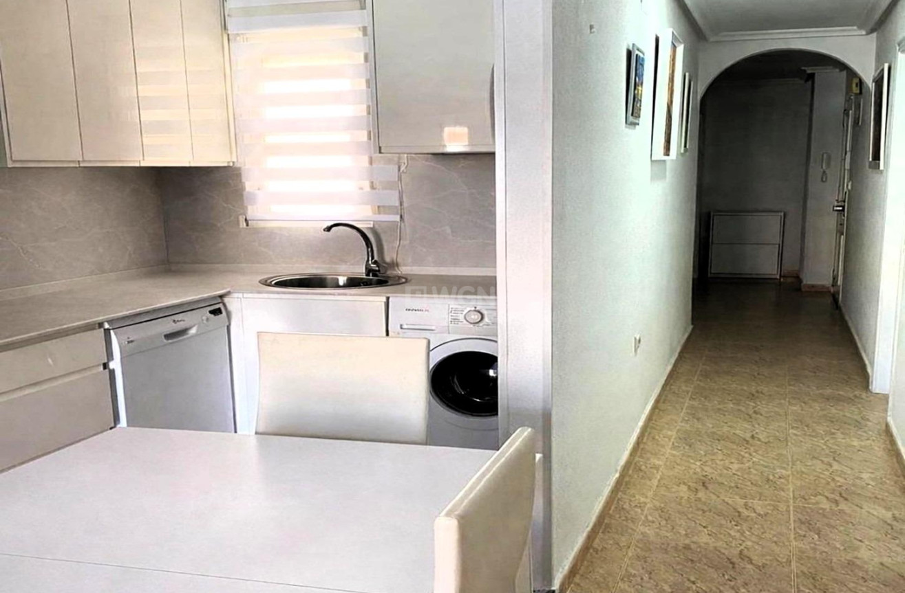 Odsprzedaż - Daszek - Torrevieja - Playa del Cura