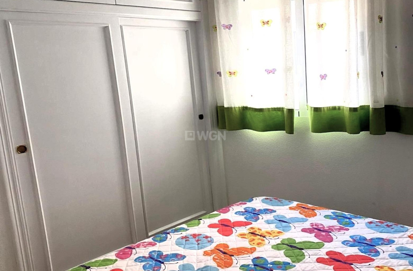 Odsprzedaż - Daszek - Torrevieja - Playa del Cura