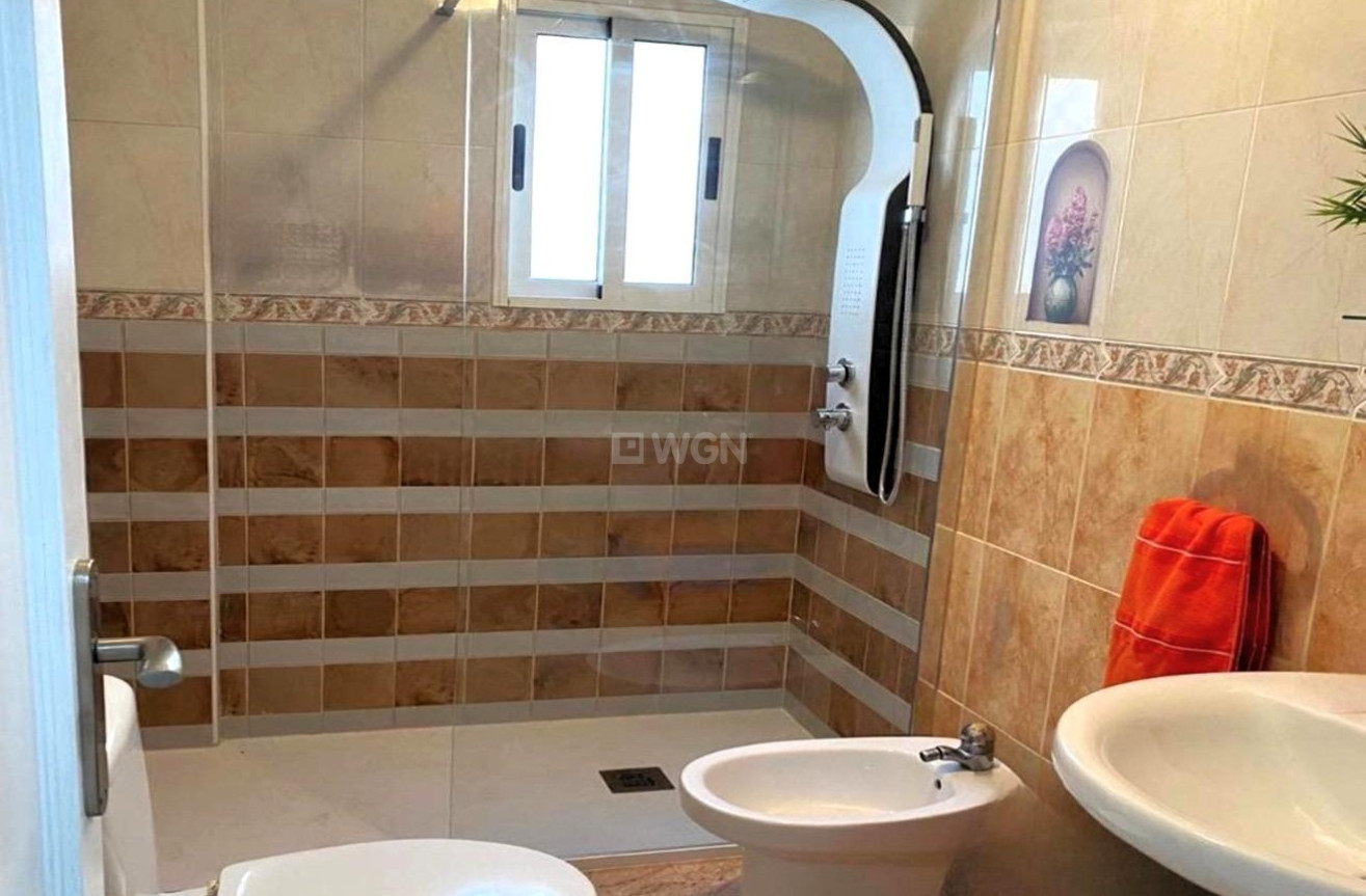 Odsprzedaż - Daszek - Torrevieja - Playa del Cura