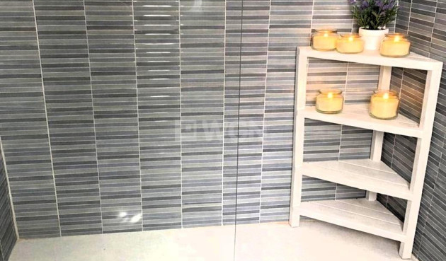 Odsprzedaż - Daszek - Torrevieja - Playa del Cura