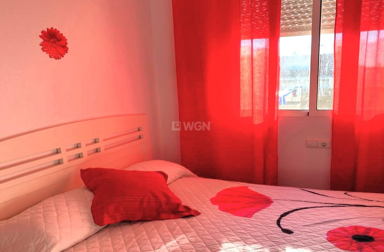 Odsprzedaż - Daszek - Torrevieja - Playa del Cura