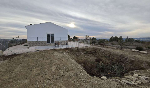 Reventa - Villa - Fortuna - Inland