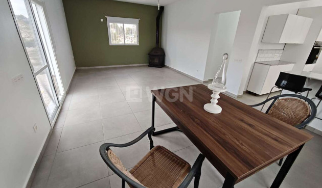 Reventa - Villa - Fortuna - Inland