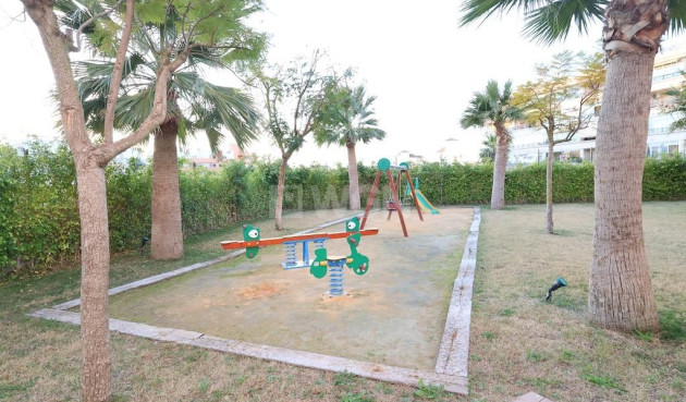 Odsprzedaż - Mieszkanie w bloku - Orihuela Costa - Costa Blanca