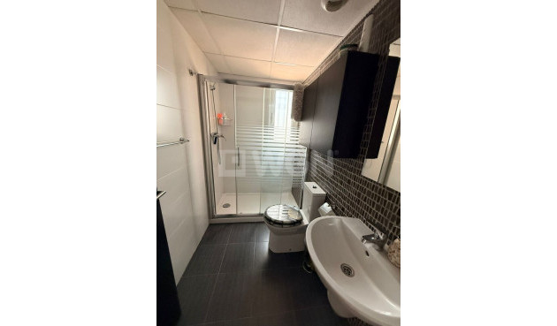 Odsprzedaż - Mieszkanie w bloku - Orihuela Costa - Villamartín