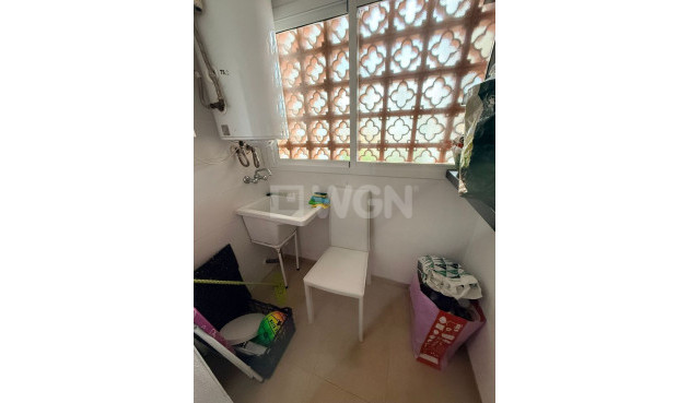 Odsprzedaż - Mieszkanie w bloku - Orihuela Costa - Villamartín