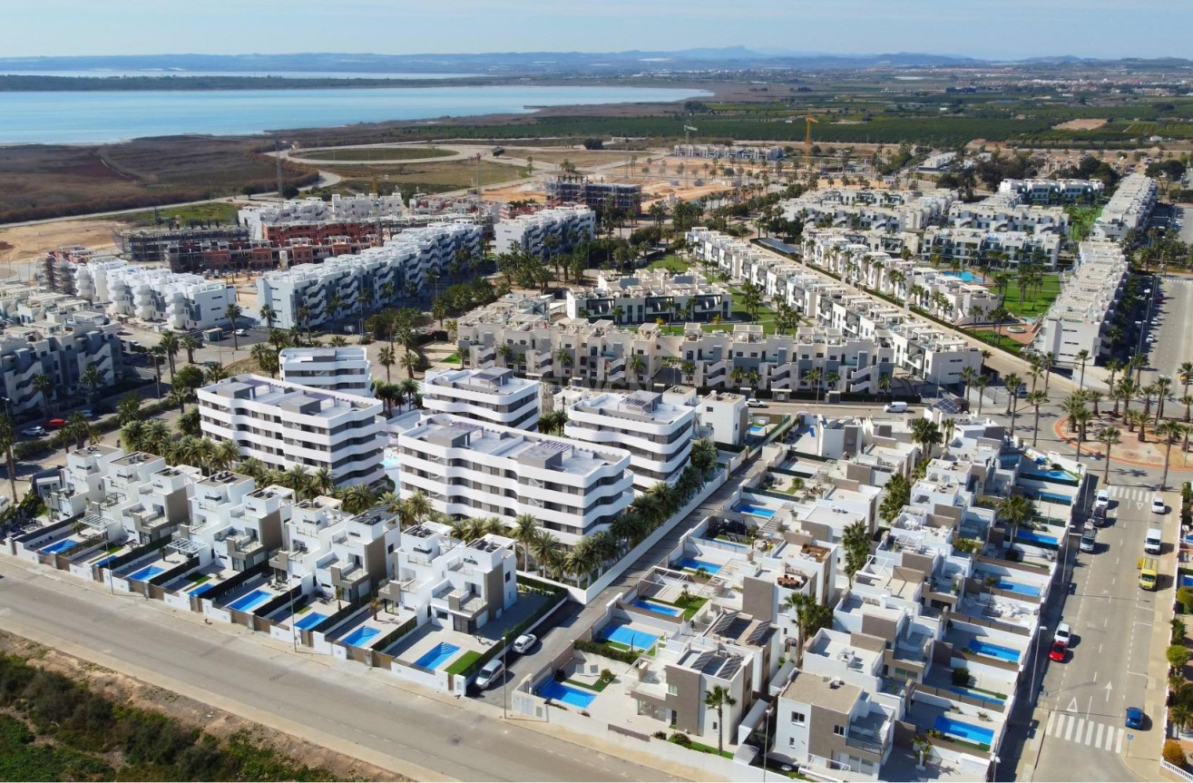 Nowy budynek - Daszek - Guardamar del Segura - El Raso