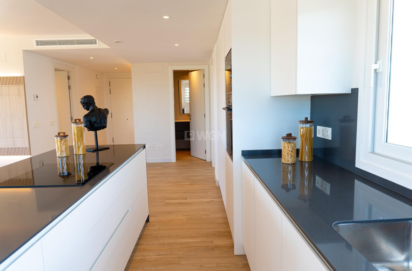 Neue Gebäude - Wohnung - Casares - Camarate