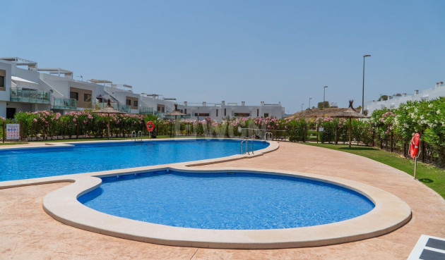 Obra nueva - Bungalow - Orihuela - Vistabella Golf