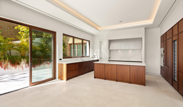 Neue Gebäude - Villa - Casares - Pedregales