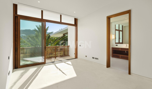 Neue Gebäude - Villa - Casares - Pedregales